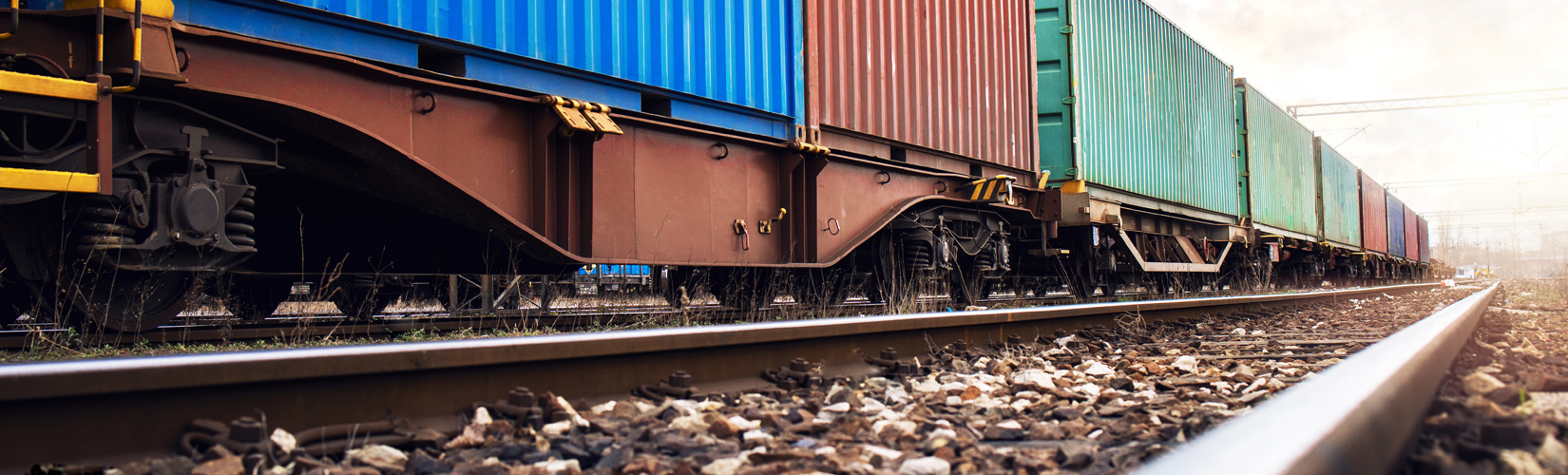 Container Zug Container Zug auf Bahnschiene