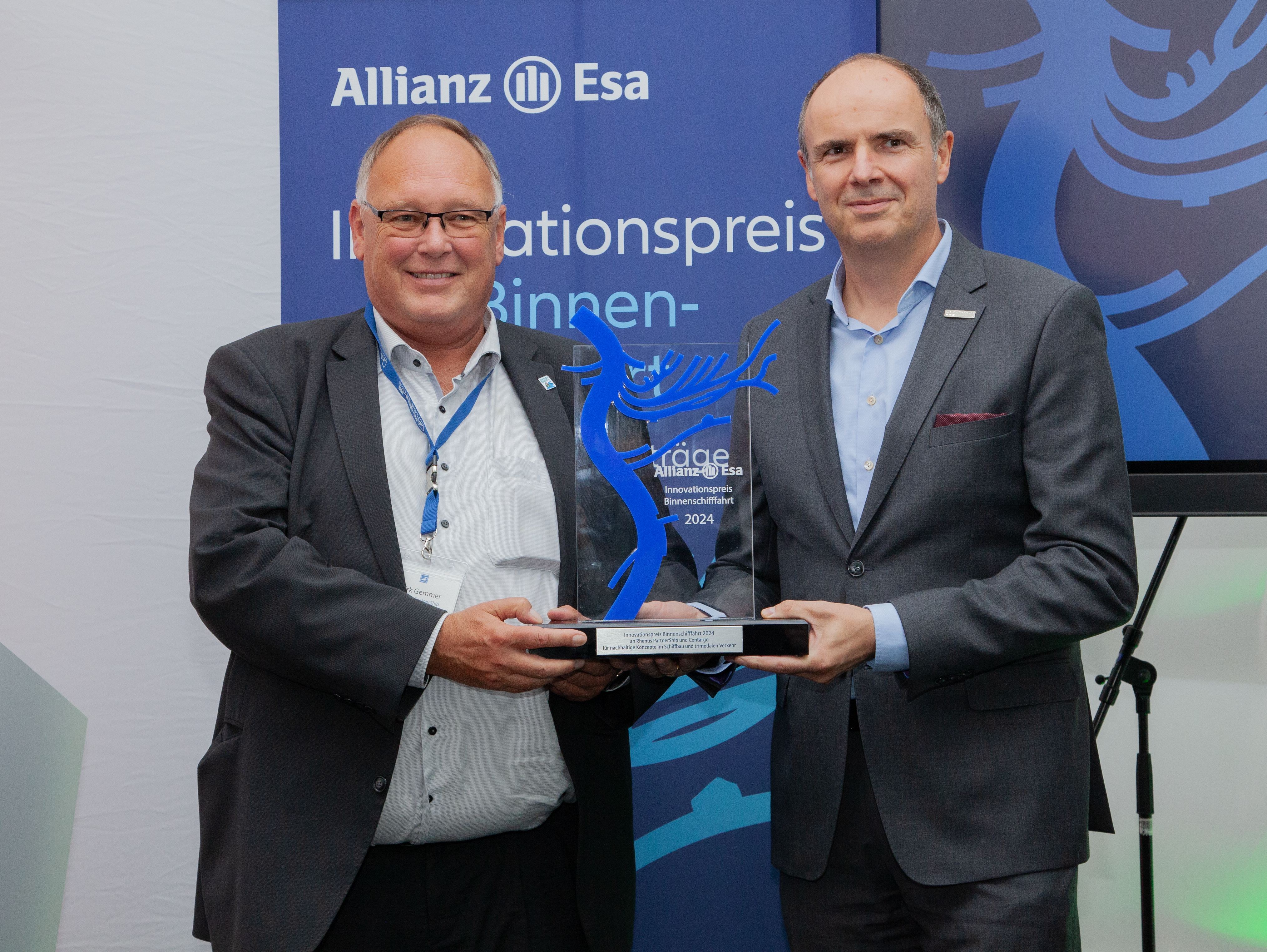Contargo and Rhenus PartnerShip receive Inland Shippng Innovation Award