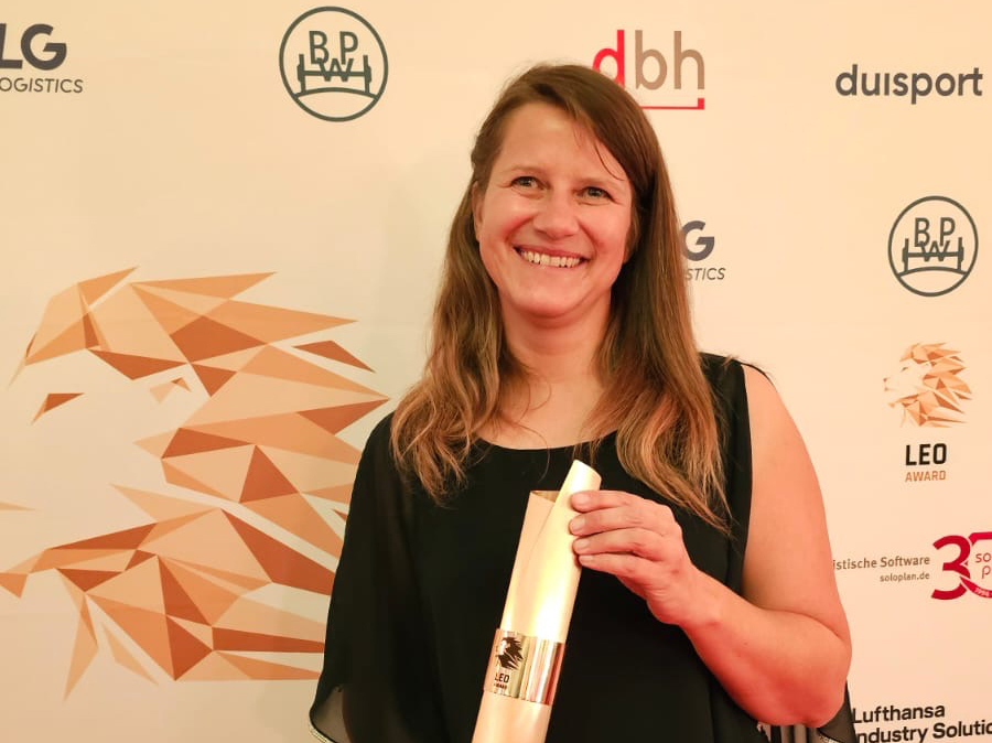 Managerin des Jahres: Kristin Kahl erhält DVZ-Leo Award